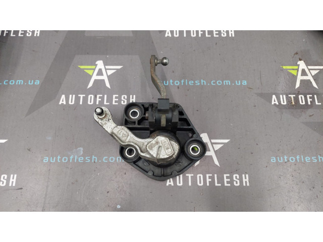 Механізм перемикання передач/ куліса КПП JR5/ JH3 328909240R, 328907124R Dacia Mercedes Nissan Renault бу
